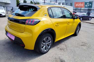 Хэтчбек Peugeot e-208 2021 в 