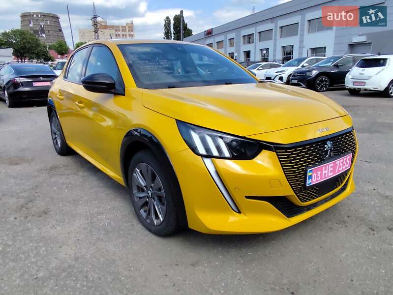 Хетчбек Peugeot e-208 2019 в Києві
