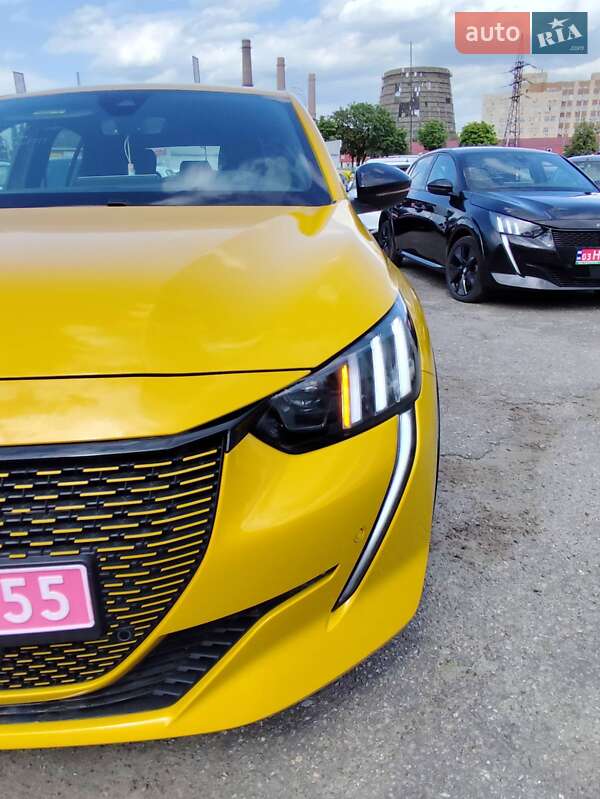 Хетчбек Peugeot e-208 2019 в Києві