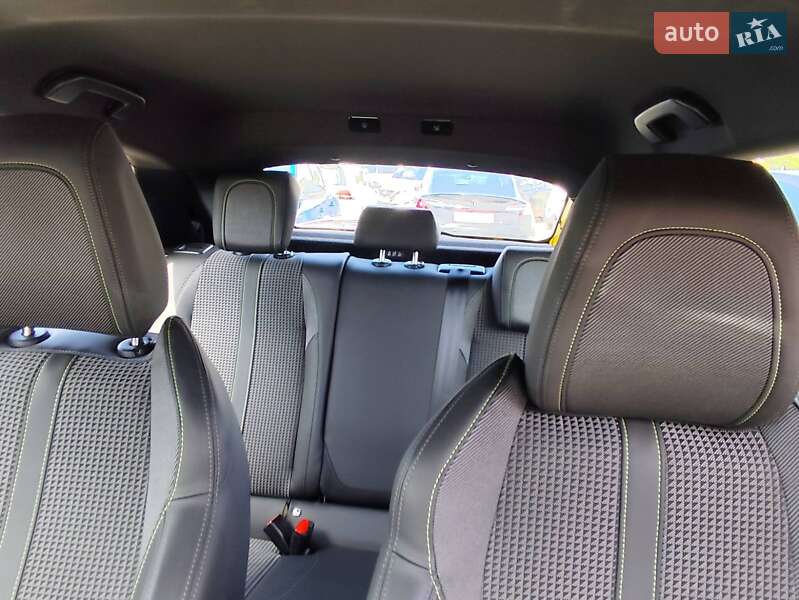 Хетчбек Peugeot e-208 2019 в Києві