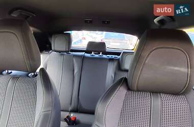 Хэтчбек Peugeot e-208 2021 в 