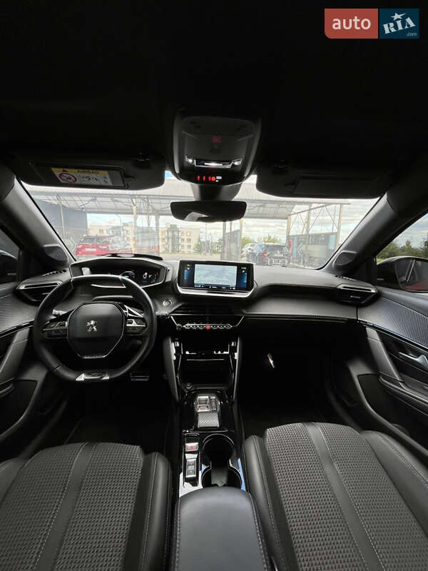 Хетчбек Peugeot e-208 2022 в Львові