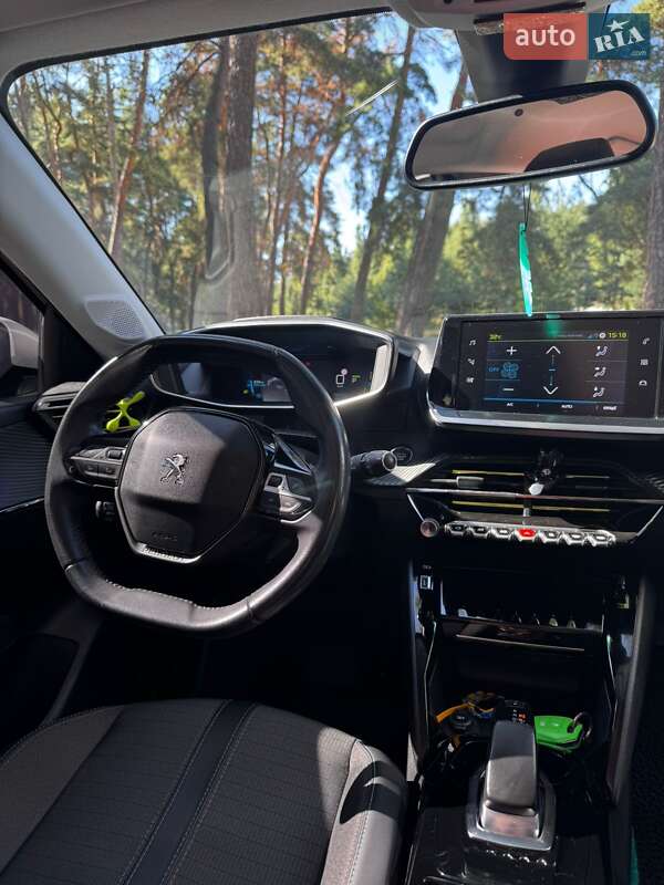 Хэтчбек Peugeot e-208 2020 в Ахтырке