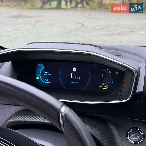 Хэтчбек Peugeot e-208 2023 в Ровно