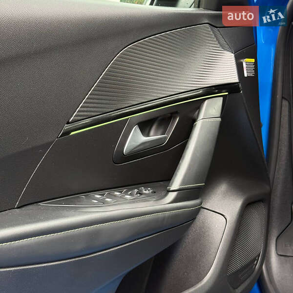Хэтчбек Peugeot e-208 2023 в Ровно