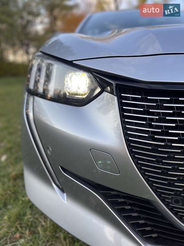 Хетчбек Peugeot e-208 2021 в Хмельницькому