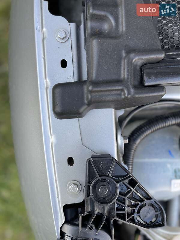 Хетчбек Peugeot e-208 2021 в Хмельницькому