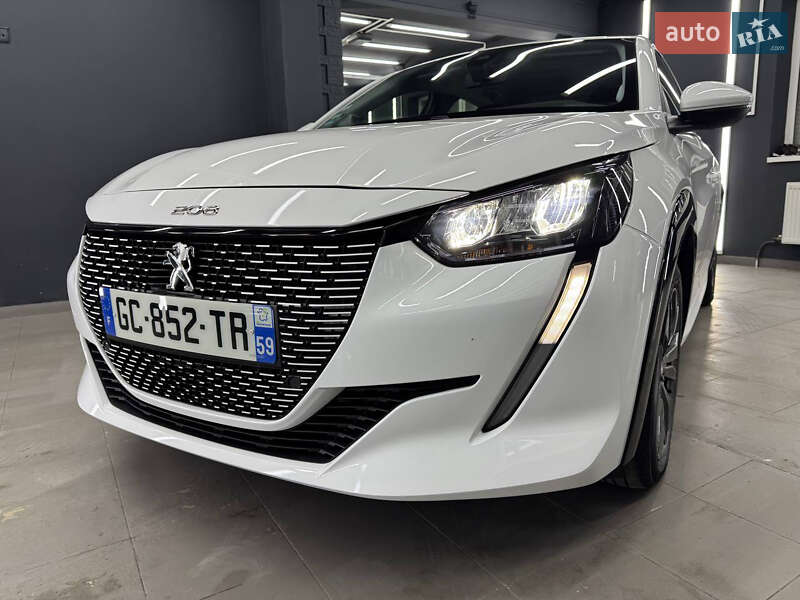 Хэтчбек Peugeot e-208 2021 в Коломые