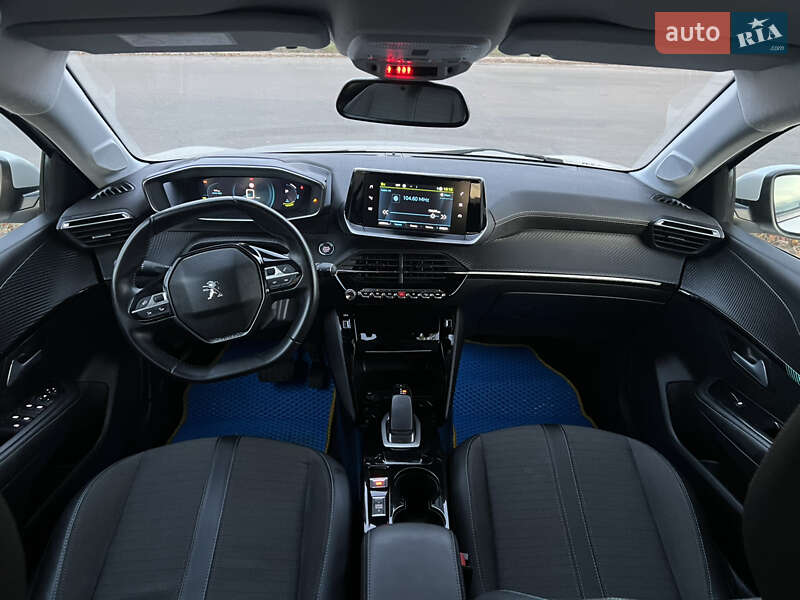 Хэтчбек Peugeot e-208 2021 в Лозовой