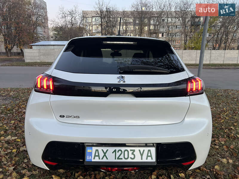 Хэтчбек Peugeot e-208 2021 в Лозовой