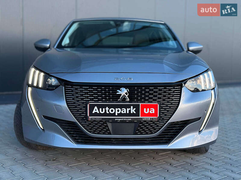 Хэтчбек Peugeot e-208 2019 в Львове