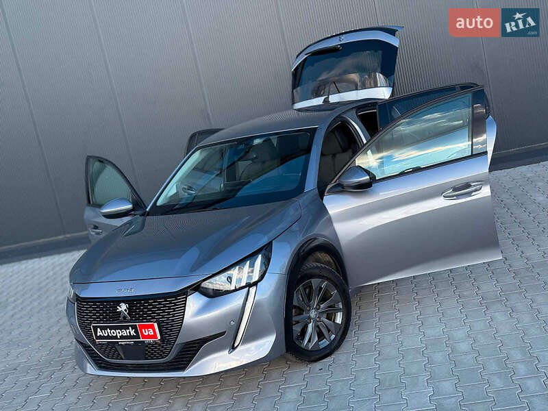 Хэтчбек Peugeot e-208 2019 в Львове