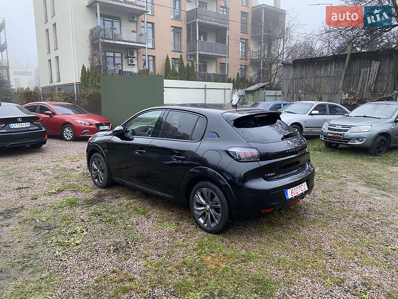 Хетчбек Peugeot e-208 2021 в Києві