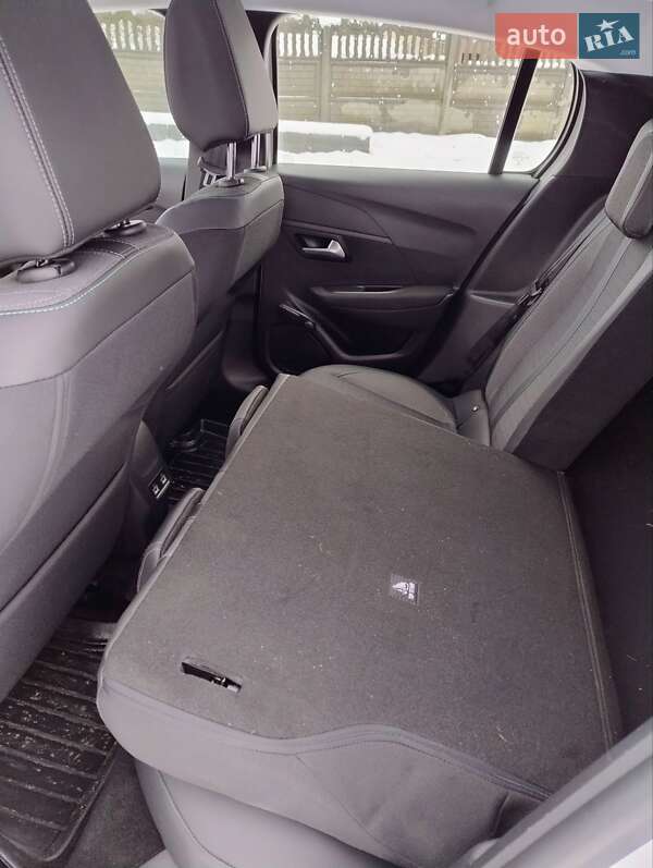 Хэтчбек Peugeot e-208 2020 в Львове