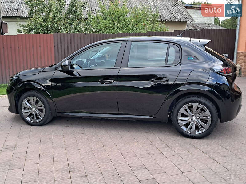 Хэтчбек Peugeot e-208 2023 в Самборе фото 11 Хэтчбек Peugeot e-208 2023 в Самборе