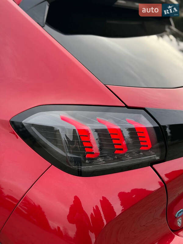 Хетчбек Peugeot e-208 2022 в Рівному фото 21 Хетчбек Peugeot e-208 2022 в Рівному