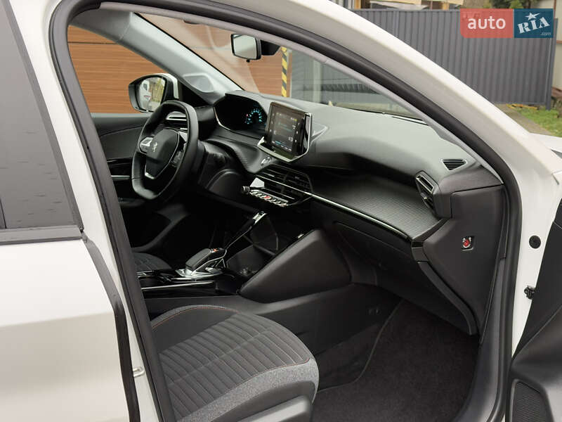 Хэтчбек Peugeot e-208 2020 в Виннице фото 22 Хэтчбек Peugeot e-208 2020 в Виннице
