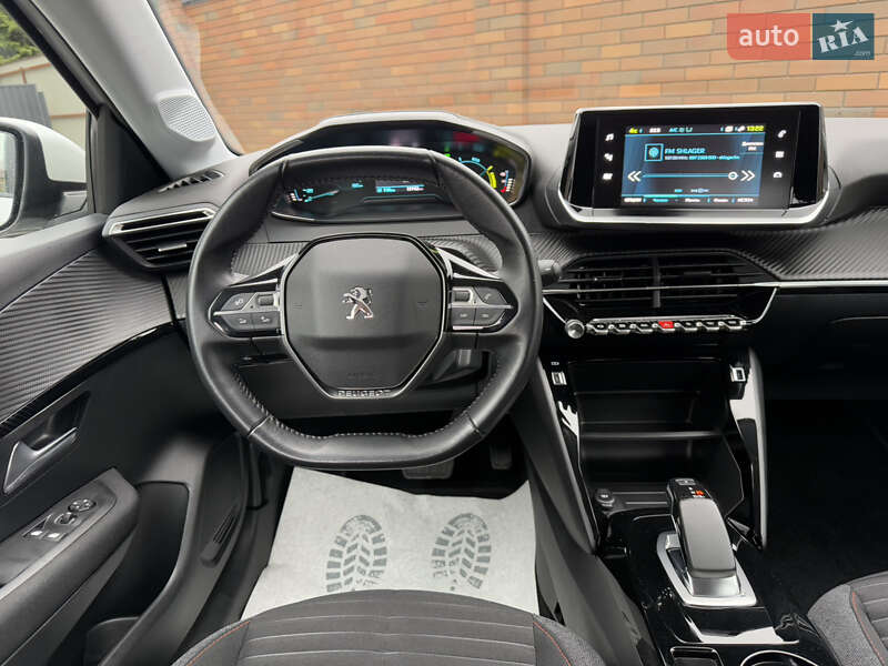 Хэтчбек Peugeot e-208 2020 в Виннице фото 30 Хэтчбек Peugeot e-208 2020 в Виннице