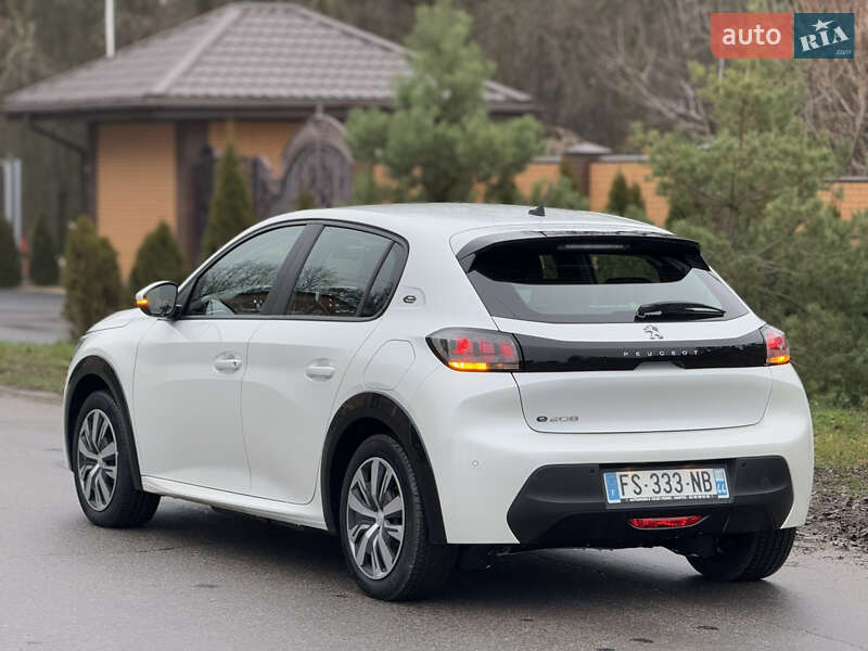 Хэтчбек Peugeot e-208 2020 в Виннице фото 45 Хэтчбек Peugeot e-208 2020 в Виннице