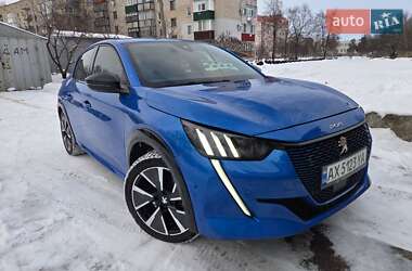 Хетчбек Peugeot e-208 2022 в Краснограді