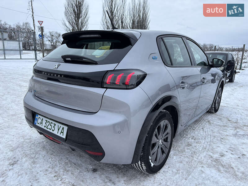 Хетчбек Peugeot e-208 2020 в Черкасах фото 4 Хетчбек Peugeot e-208 2020 в Черкасах