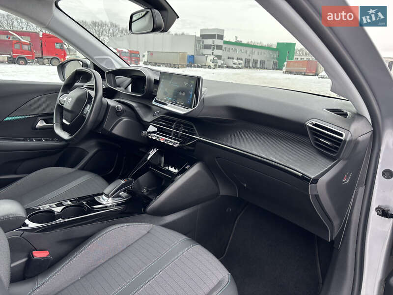 Хетчбек Peugeot e-208 2020 в Черкасах фото 14 Хетчбек Peugeot e-208 2020 в Черкасах