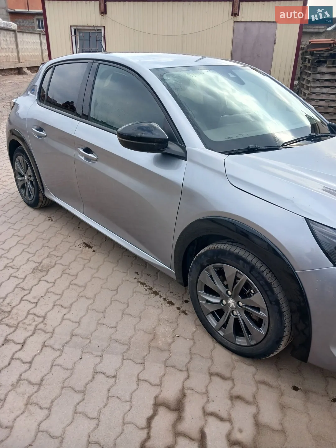 2023 Peugeot 208 - мініатюра 2