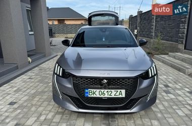 Хетчбек Peugeot e-208 2022 в Рівному
