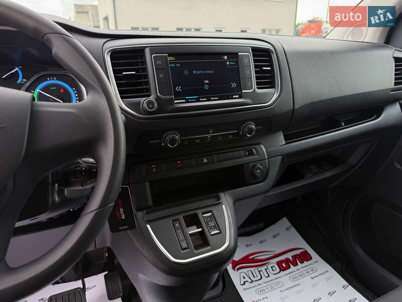Грузовой фургон Peugeot e-Expert 2024 в Луцке
