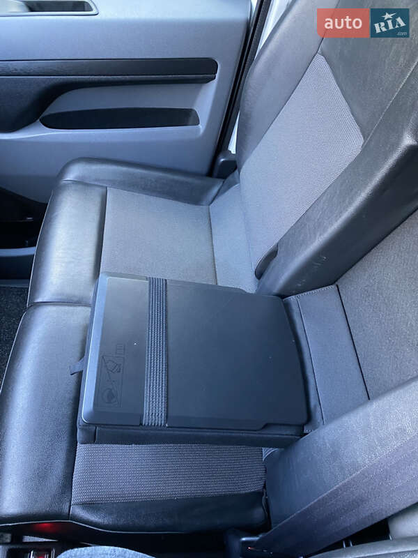 Вантажний фургон Peugeot e-Expert 2022 в Києві