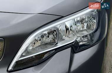 Вантажний фургон Peugeot e-Expert 2024 в 