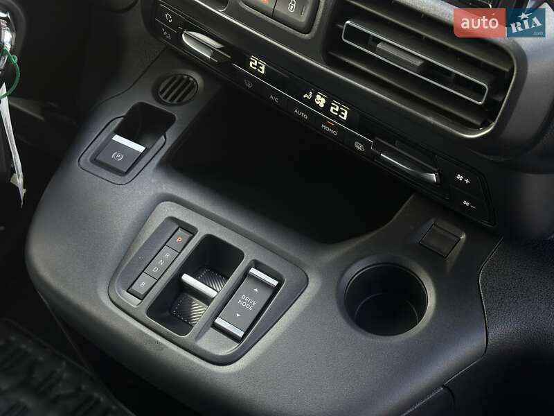 Вантажний фургон Peugeot E-Partner 2024 в Мукачевому