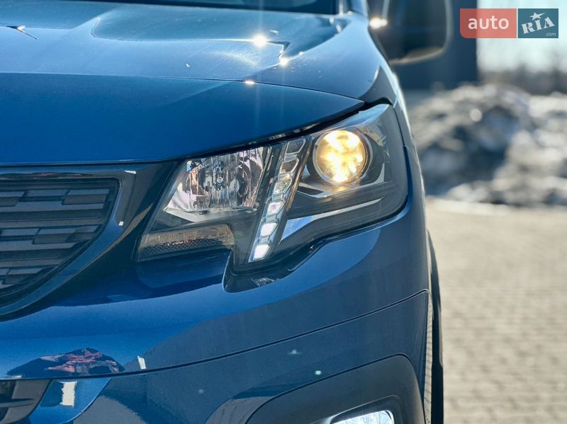 Минивэн Peugeot e-Rifter 2021 в Рожище