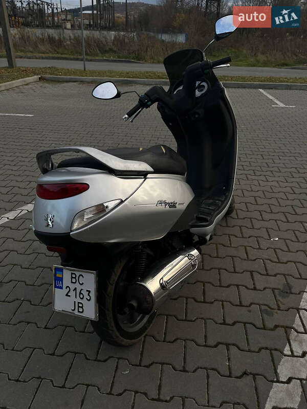 Скутер Peugeot Elyseo 2003 в Старом Самборе