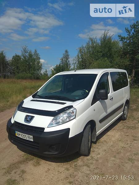 Peugeot Expert пасс.