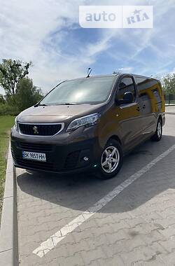 Легковий фургон (до 1,5т) Peugeot Expert пасс. 2018 в Дубні