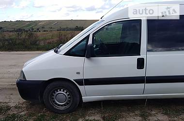 Мінівен Peugeot Expert 2005 в 