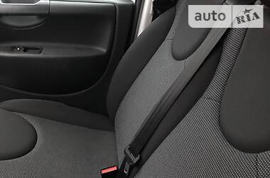Грузопассажирский фургон Peugeot Expert 2015 в 