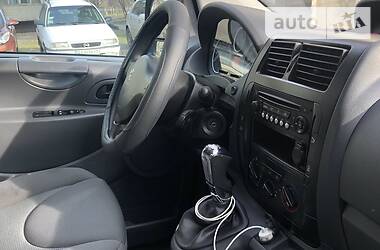 Грузопассажирский фургон Peugeot Expert 2015 в 