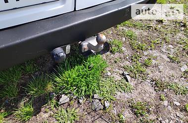 Вантажопасажирський фургон Peugeot Expert 2015 в 