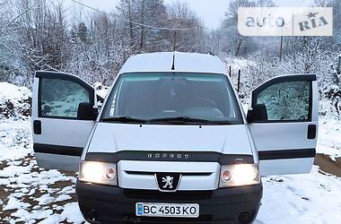 Минивэн Peugeot Expert 2006 в Новояворовске