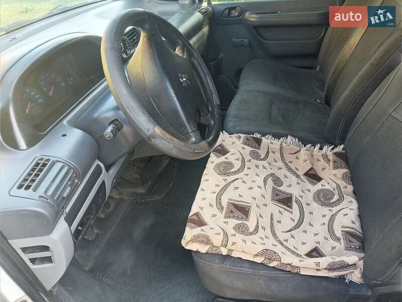 Мінівен Peugeot Expert 2006 в Чернівцях
