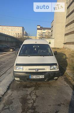 Минивэн Peugeot Expert 2001 в 