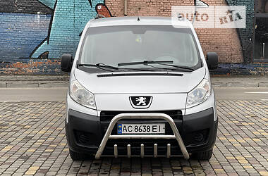 Минивэн Peugeot Expert 2007 в 