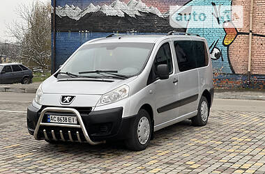 Минивэн Peugeot Expert 2007 в 
