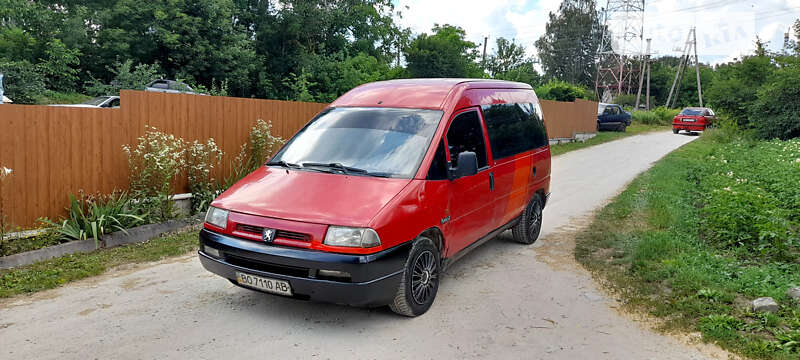 Минивэн Peugeot Expert 1999 в Шумске