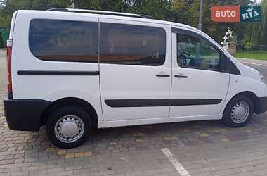 Мінівен Peugeot Expert 2009 в 