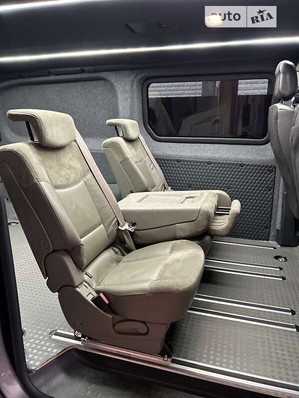 Грузовой фургон Peugeot Expert 2017 в Калуше