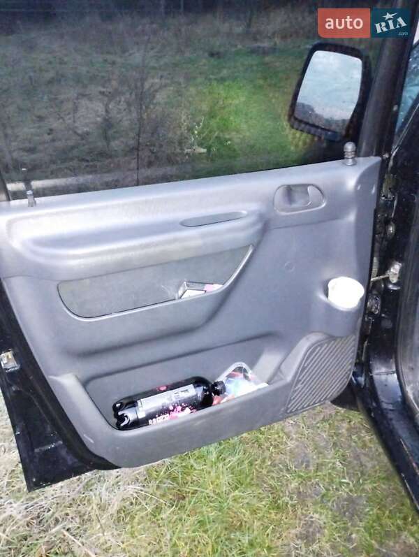 Мінівен Peugeot Expert 2004 в Бродах