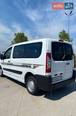 Минивэн Peugeot Expert 2007 в Коростене